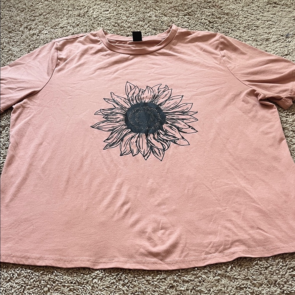 Sunflower Graphic Pink T-Shirt